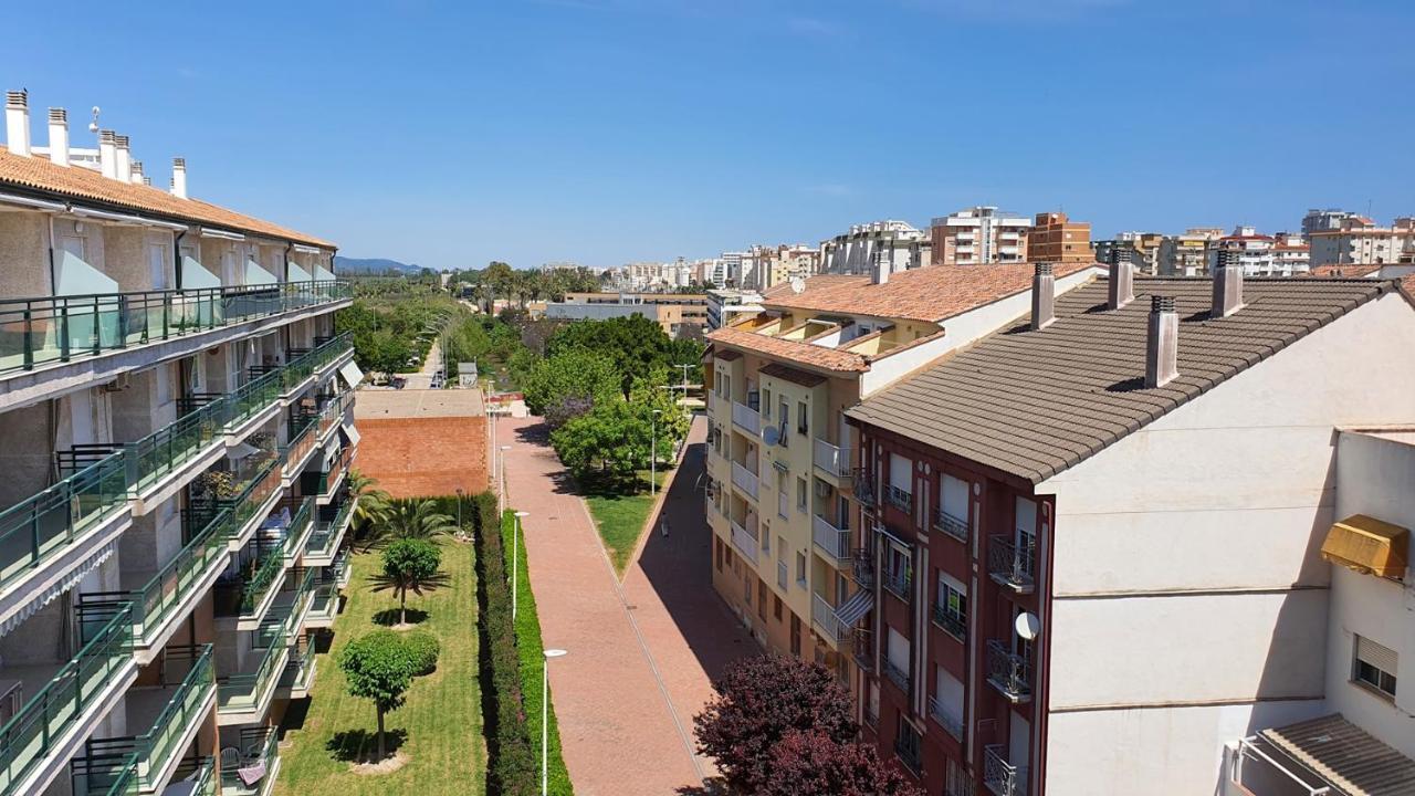 Universidad Del Mar - Alquiler Solo Familias Gandia Exterior photo